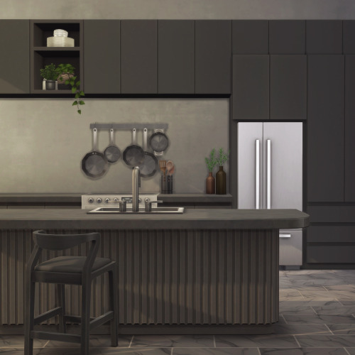 Halcyon Kitchen CollectionThis set has been available for free for quite some time, but I finally ha