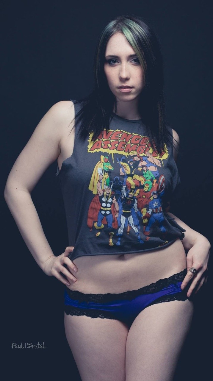 circleofcrows:  Stephanie van Rijn 