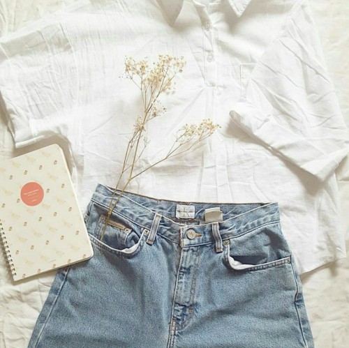 rnirae: blouse : review  Keep reading