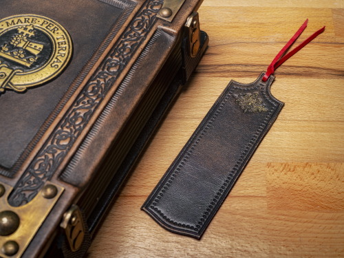 Leather bookmarks made to fit with our books