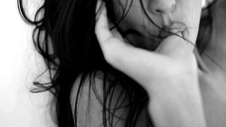 our-ever-thine:  …….please may I taste 😈