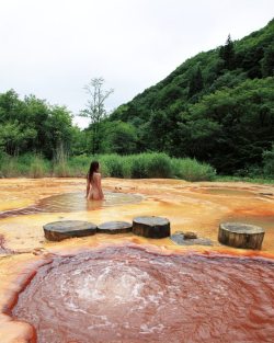 Japanese onsen, via oguro.keita  秋田県 「奥々八九郎温泉」  