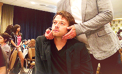 cas-winchesters-pie:  Shippers: I love *insert real person ship here*! They’re