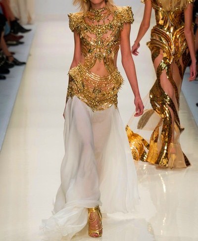 vlada-sasha-natasha:  valentin yudashkin spring 14 