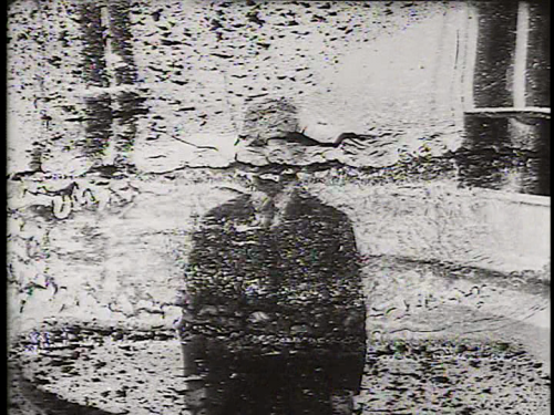 crumbargento:  Decasia : The State of Decay - Bill Morrison - 2002 (67min)