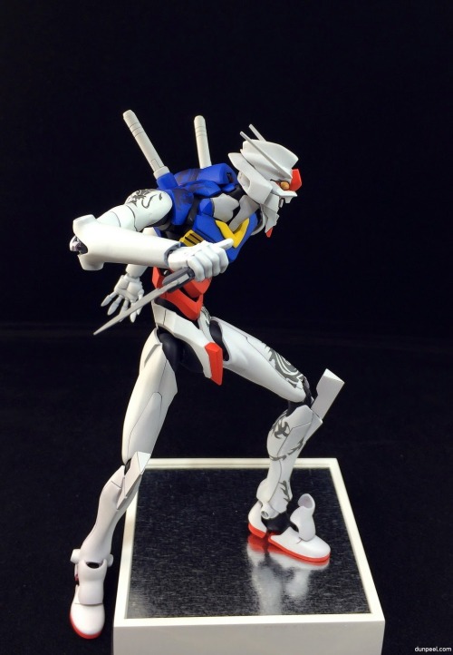 unknown999:   Gundam x Evangelion: White Devil of E.F.S.F Ver. 1.5 - Custom Build  Modeled by Dunpeel (via Gundam x Evangelion: White Devil of E.F.S.F Ver. 1.5 - Custom Build) 