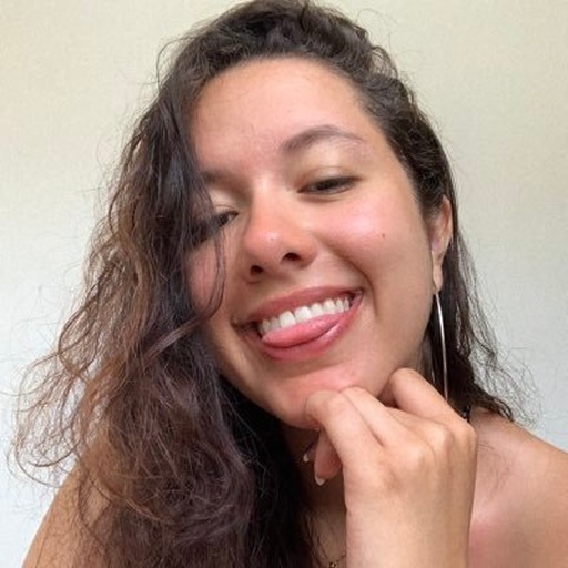 Adoro pedir pras pessoas mandarem coisas na minha ask, elas nunca mandam mesmo.