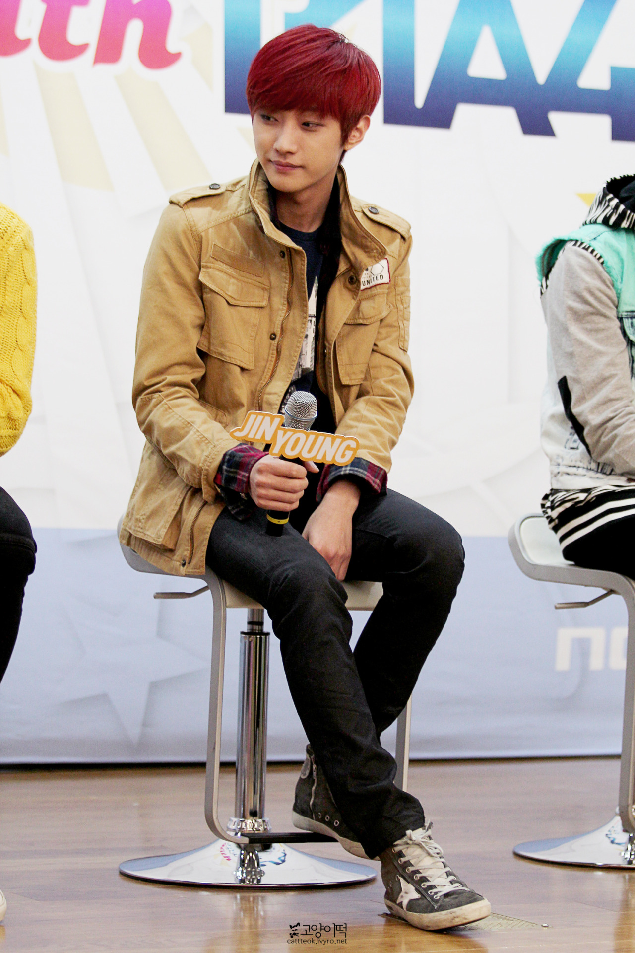 19911118:  © cattteok. do not modify in any way. 