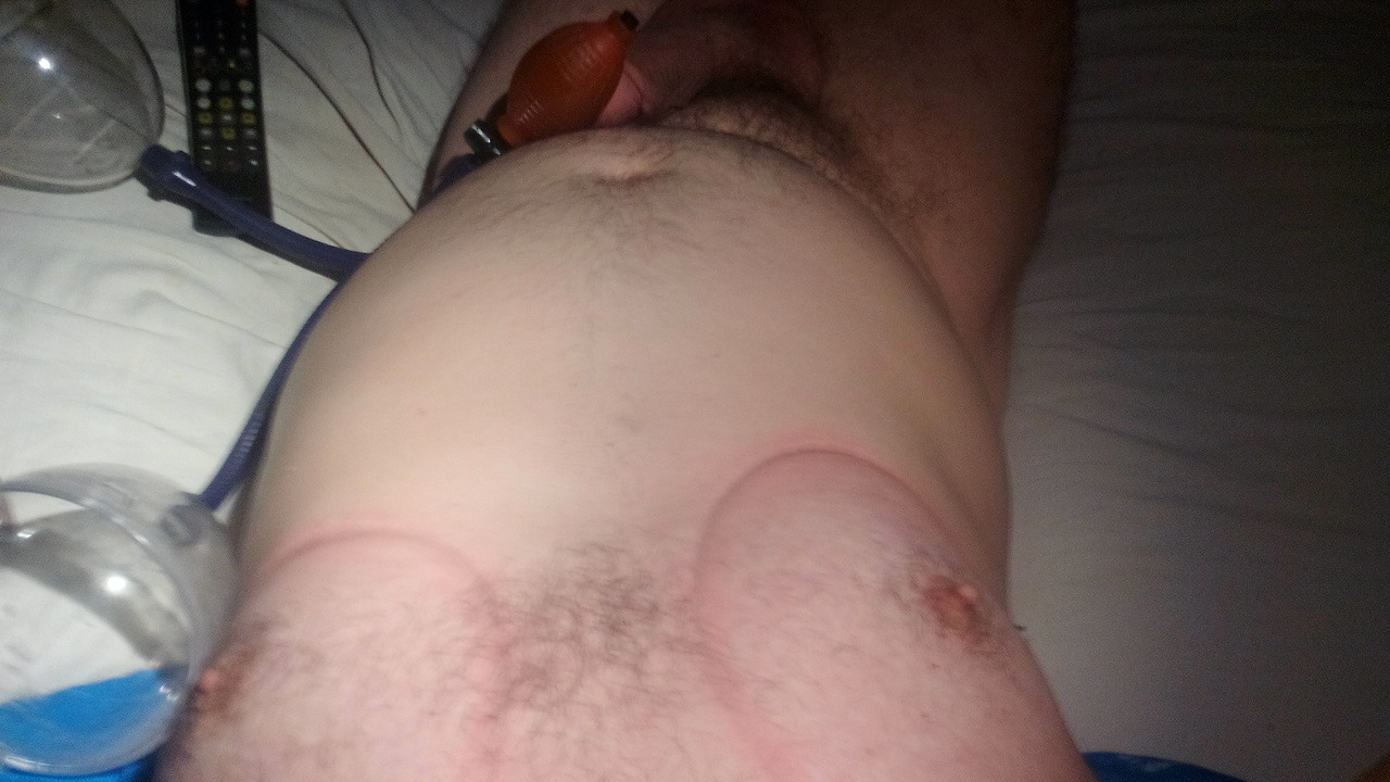 Sissytitten2