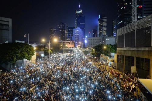 我們不再害怕黑暗，因為我們相信黎明終會到來。#‎hkclassboycott‬ ‪#‎OccupyCentral‬﻿by @GlobalPost: Inside Beijing&rsq