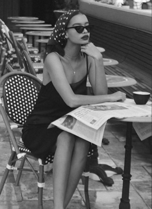 coldstarfishladyfan: hennycl:  fashiongonerouge: follow @fashiongonerouge   ❤️☕️  ♥♥♥