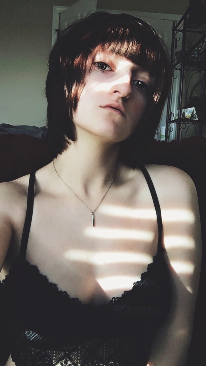 knightly-babe:  I don’t have the body type I want, but I’m learning to accept
