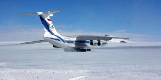 bmashine:  IL-76TD-90VD in Antarctica
