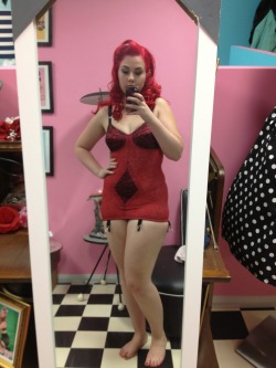 killerkurves:  curvecreation:  A sneak peak on what I wore for my shoot! After wearing this baby I seriously need to invest in one!! 