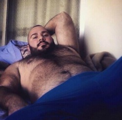 Follow my two hairy men blogs:http://sambrcln.tumblr.comhttp://hairysex.tumblr.com