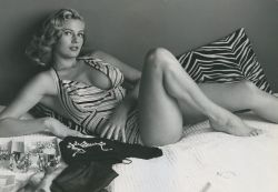 hoodoothatvoodoo:  Andre de Dienes &lsquo;Anita Ekberg&rsquo; 1955