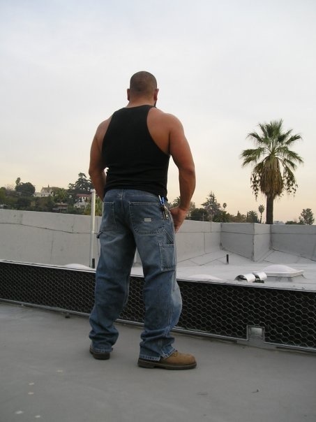 joevillanova:  he always got my attention. If he ever got on the edge on my bed doggie,