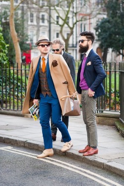 completewealth:  File under: Street style, Fedoras, Suits, Trousers, Monk straps, Ties, Waistcoats   ||BLOG//FACEBOOK//TWITTER||