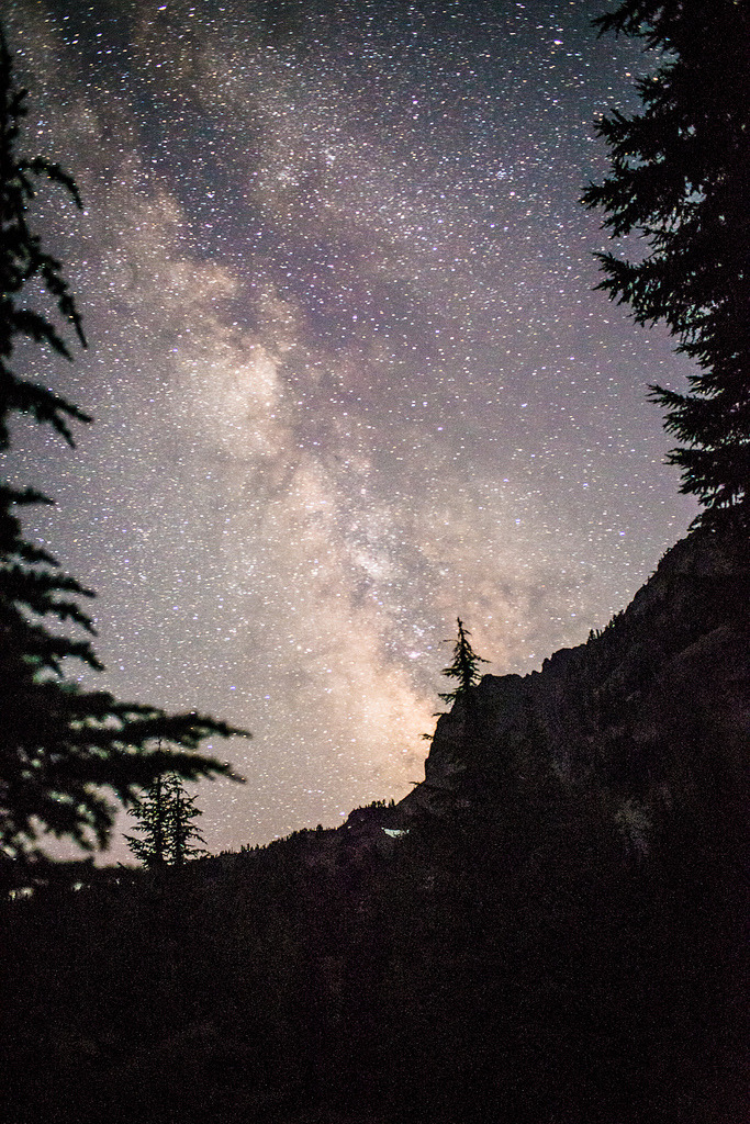 sitoutside:   BJK_2310.jpg   by  Benjamin Krause  