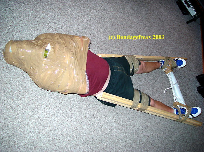asicswrestoneweb:BONDAGEFREAX IN HIGH TOP ADIDAS:Several years ago, there was this