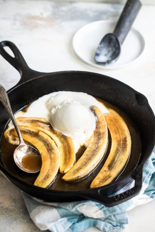 vTasty- Visually Tasty Food Blog Bananas Foster via Tumblr