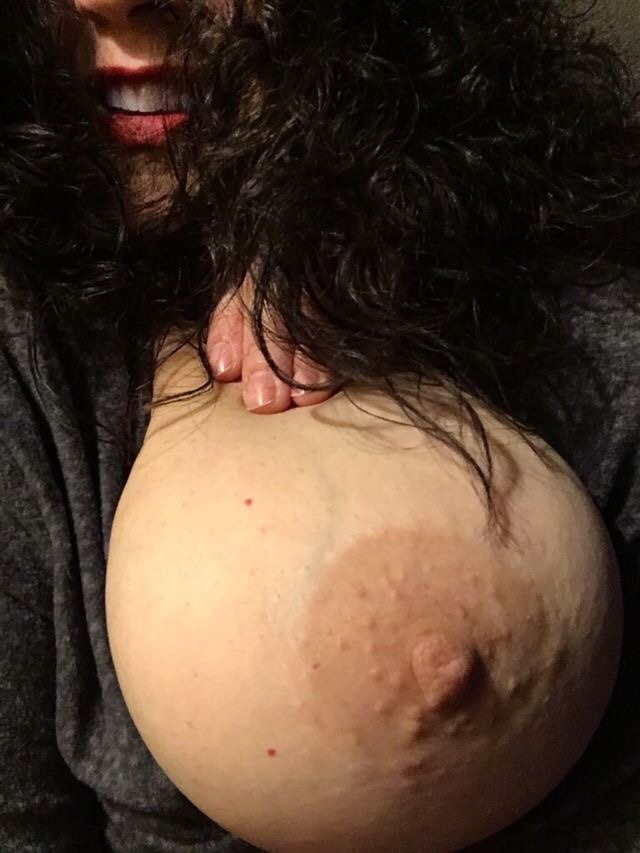 mysecretsexposed:  babestoday: 2017 Top Ten: @mysecretsexposed Are we breast-obsessed