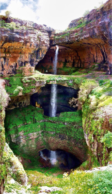 stunningpicture:  Cave of three bridges (xpost