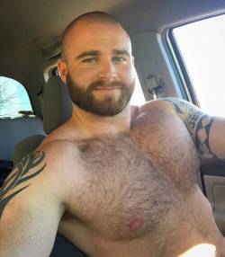 Follow my two hairy men blogs:http://sambrcln.tumblr.comhttp://hairysex.tumblr.com