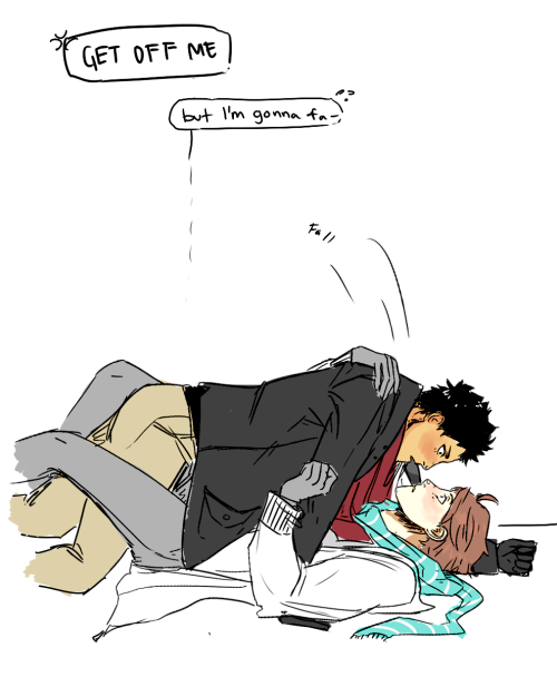 commandereyebrows: @shimiizuu - what if oikawa wasnt good at skating and just ahhhh i am so weak for