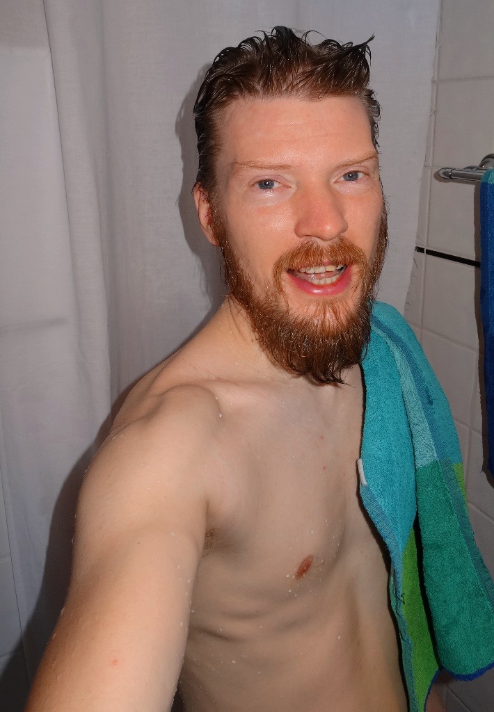 grunnotter:  I will face this Monday morning with a hot shower and strong coffee!