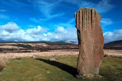 archaicwonder:Machrie Moor Stone Circles &amp; Standing Stones, ScotlandMachrie Moor Stone Circles i