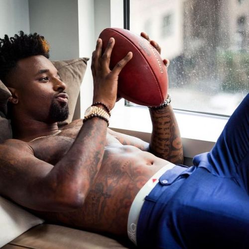 xxreesexx09: xemsays: xemsays: xemsays: NFL superstars, JARVIS LANDRY and ODELL BECKHAM JR. a budd