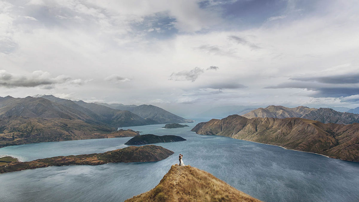 bobbycaputo:    23 Wedding Portraits in Unforgettable Landscapes Around the World