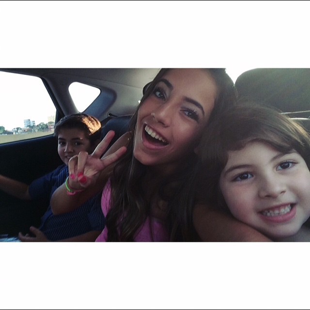 me tiram do sério e ao mesmo tempo me fazem tão bem&hellip; 👭👫💗 #ohana