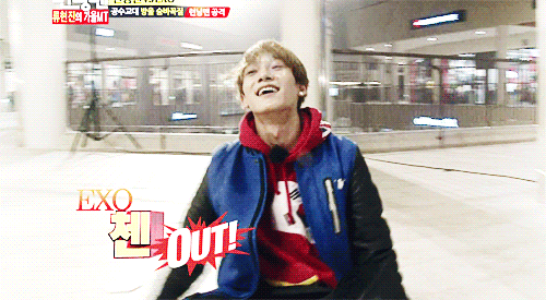 jonqde-blog:  Chen getting eliminated on Running Man and making it look good ლ(ಠ_ಠლ)