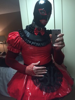 Sissygirlfina:  All Dolled Up In My Finest Red. Even Red Lipstick On This Evening