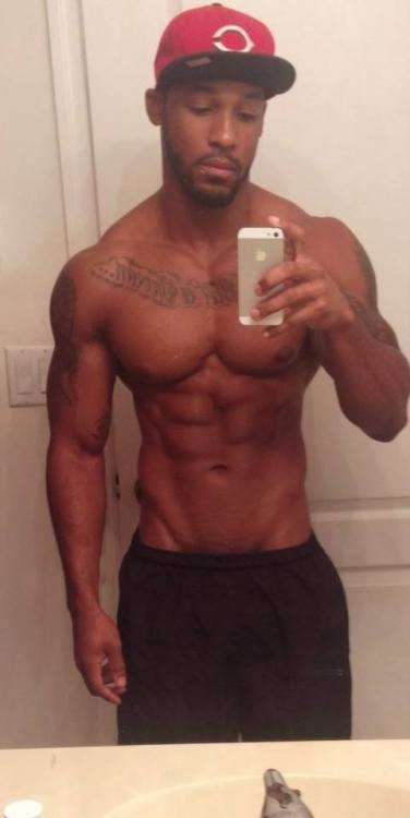 blackmalefreaks:  talldaddy:  solid  B.M.F #TeamFreaks 