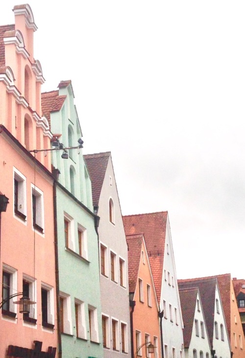 bruisedfae:the houses and buildings in Germany are so cute