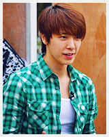 snowykeeper:  parkjunng:     Super Junior era’s : BONAMANA / Donghae      