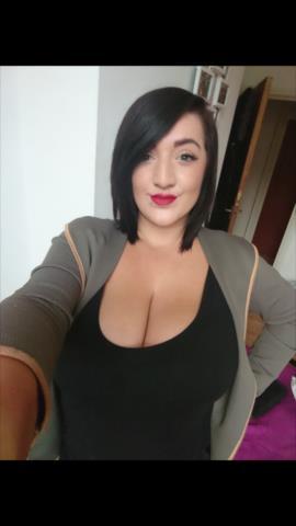 REAL BIG BOOB WOMEN