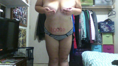princessblairward:  Thank You for 1,000!