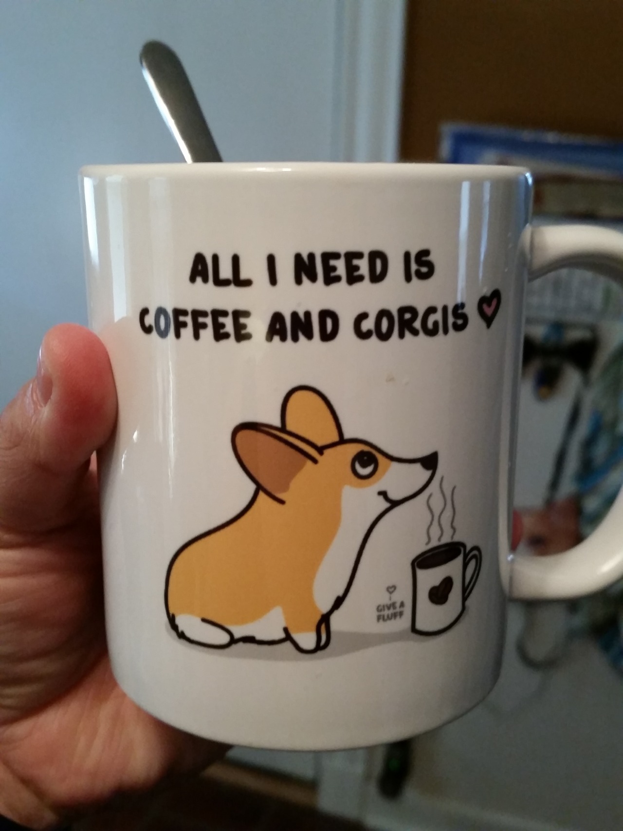 machetecorgez:  i almost forgot, but this i got this mega adorbs mug from our stumper,