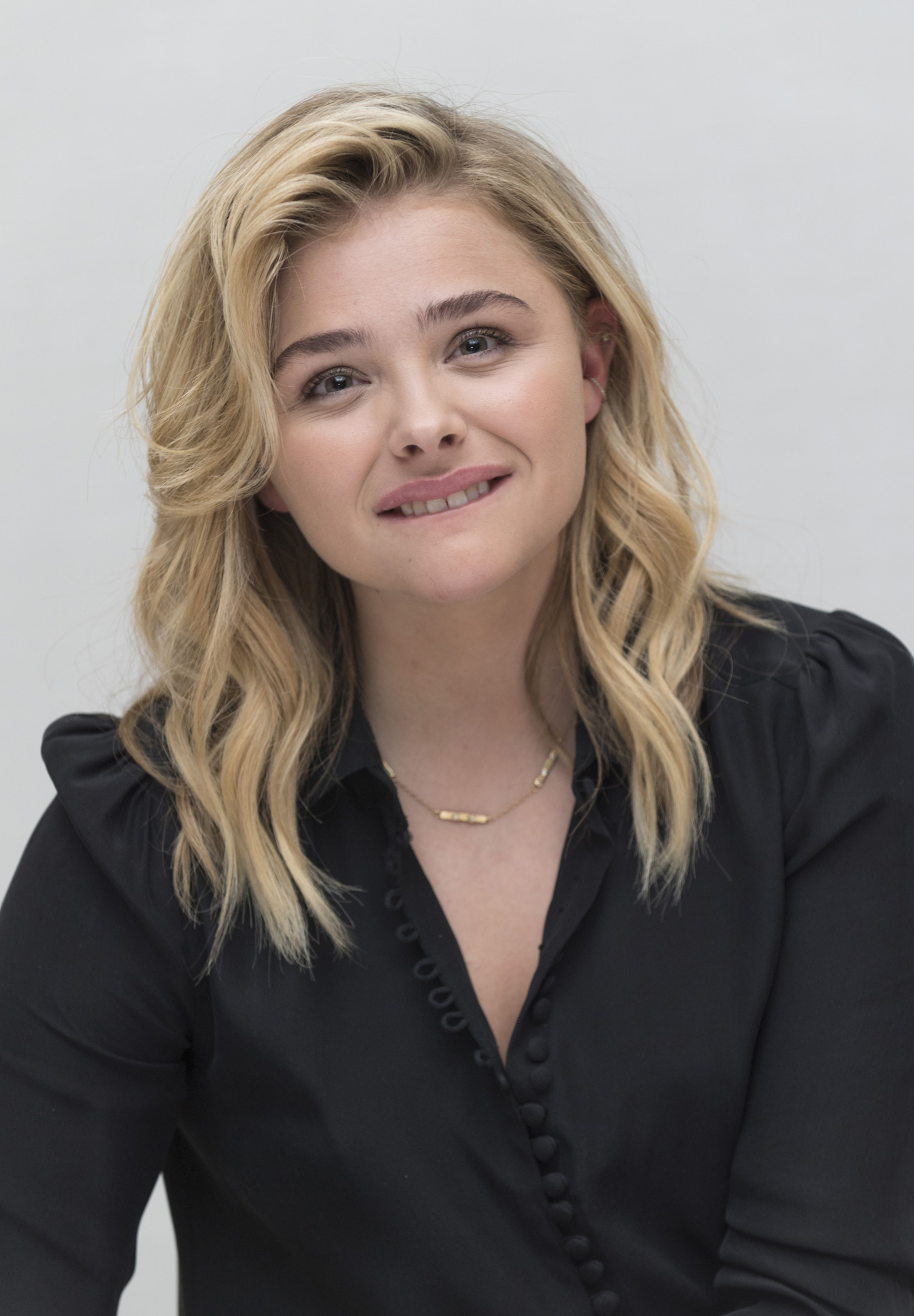 dailychloe-moretz:    April 30: [more] Chloë Grace Moretz Neighbors 2 press conference
