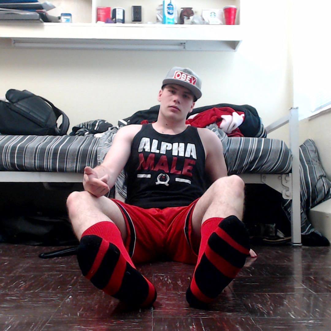 spiritpawz:  Get down and worship my feet boy. I just got back from a short shift