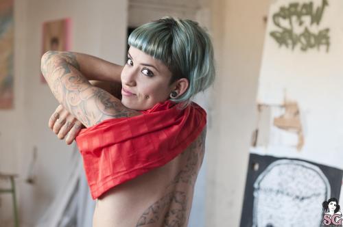 Sex past-her-eyes:  Smash Suicide smash.suicidegirls.com pictures