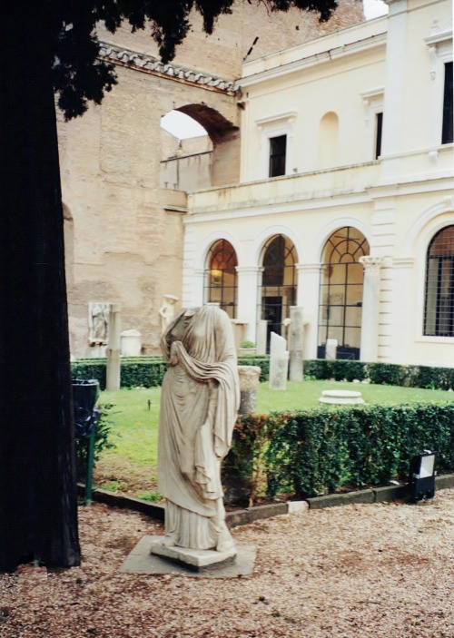 clioancientart:Roman statuary and fragments in the gardens of the Museo Nazionale Romano at the Bath