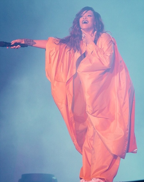 fuck yeah rihanna