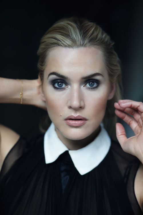 geekyvamp:  bransdancepants:  bitchcake23:  oblique-reality:  Kate Winslet by Greg Williams (Madame 