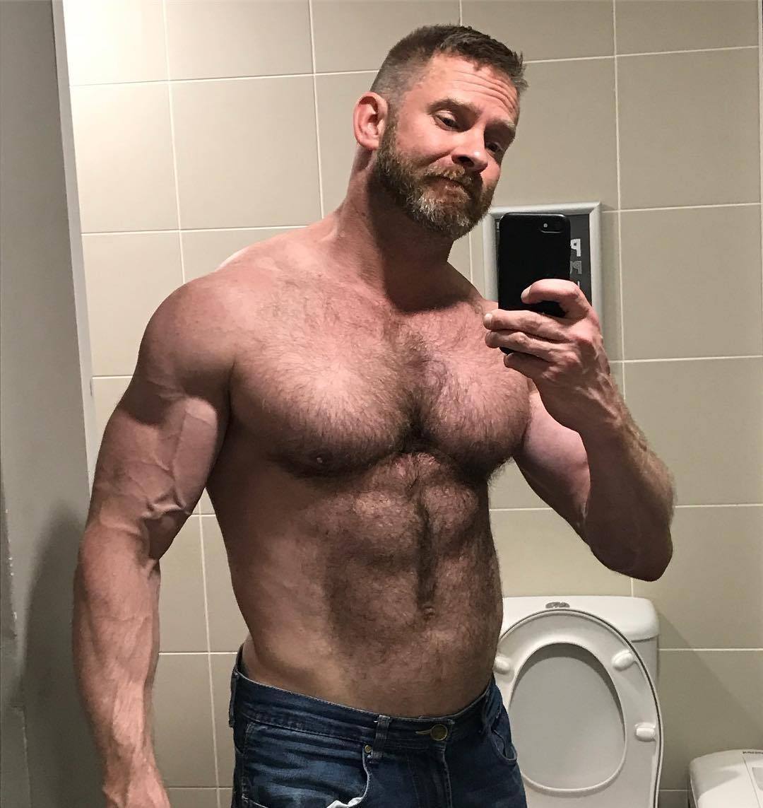 Muscle dads