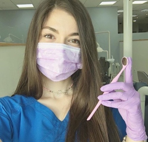 https://gloveslover.tumblr.com/post/156319418193